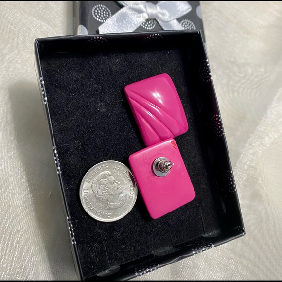 Earrings $7.00 each pair - Picture 2 of 7